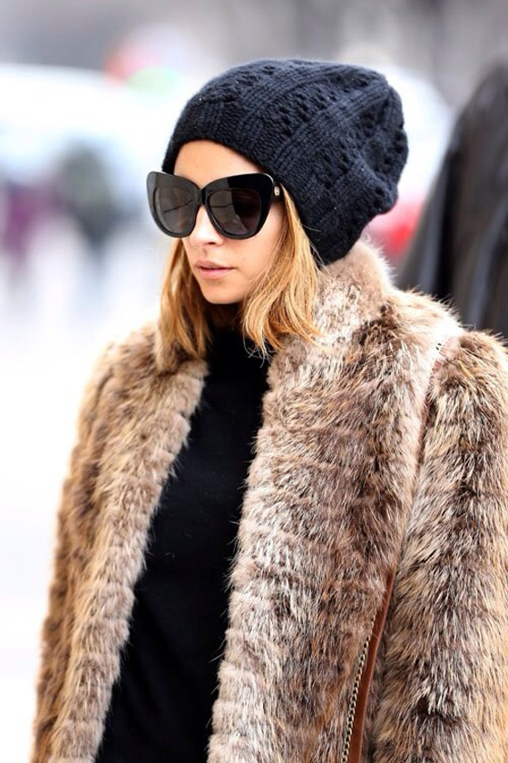 1 model-nyc-fur-coat-winter-nyc-street-style3.jpg
