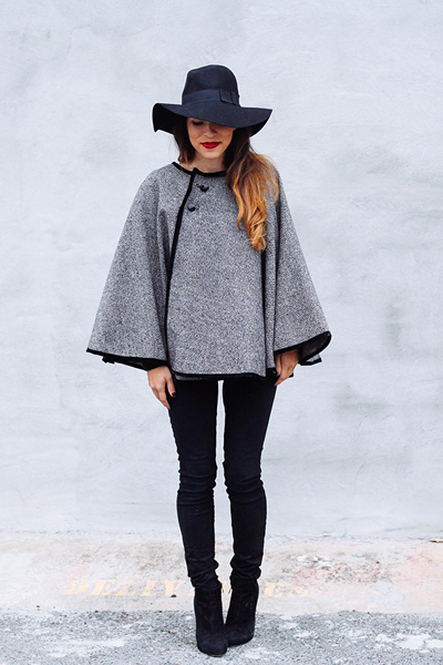 1 Capes-Cape-Coats-Chic-Street-Style-2.jpg