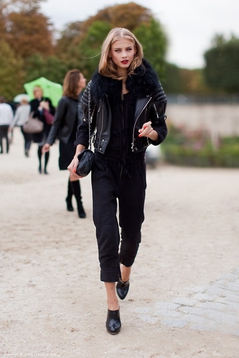 1 all-black-model-street-style.jpg